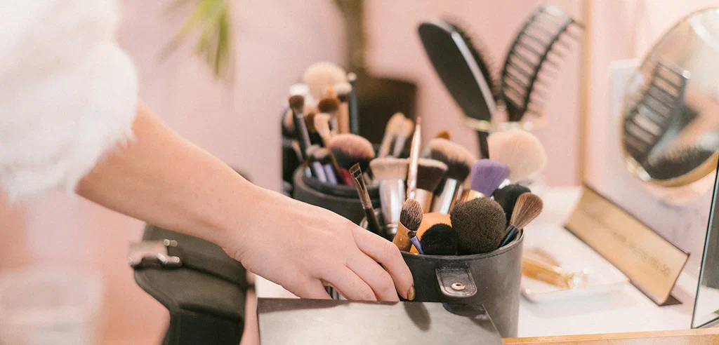 Pre & Post Care Tips Before Visiting a Beauty Salon in Brampton